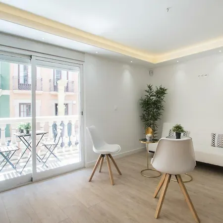 Lejlighed Stylish *new* In W/ 4 Bedrooms *